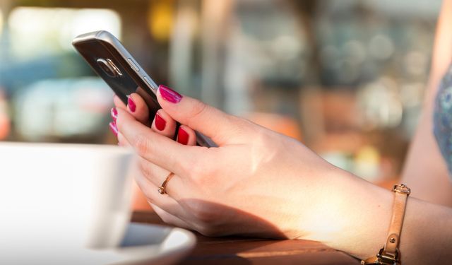 Sosyal Medya'da " Bal Tuzağı ": Ankara'da 19 kişilik dolandırıcıl ağı çökertildi