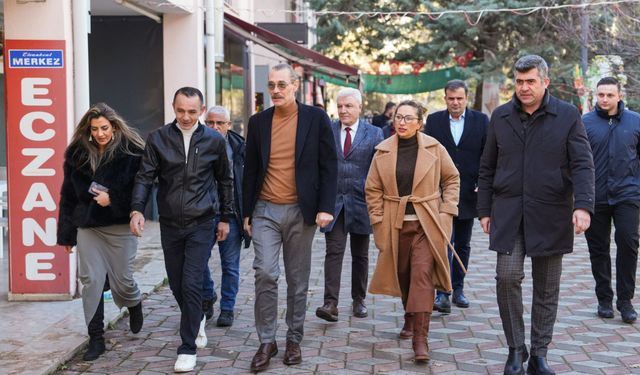 Başkan Beşikcioğlu Atakent Mahallesi’nde saha çalışması gerçekleştirdi