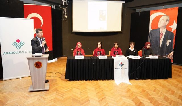 TYB’den öğrencilere "Bir solukta" okunacak kitap listesi