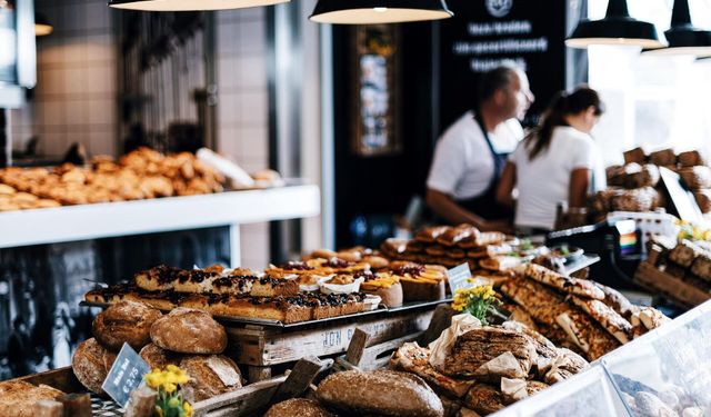 Sofranın Temeline Müdahale: Ekmek ve Simit Artık Bakanlık Kontrolünde