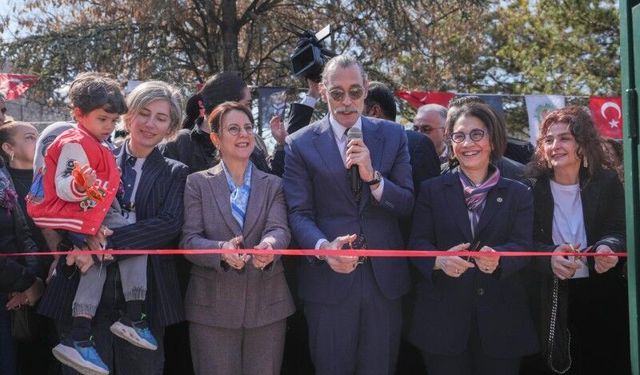 Etimesgut’ta Anlamlı Açılış: Afet İnan Kadınlar Lokali Hizmete Girdi