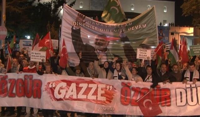 Ankaralı Vatandaşlardan  Filistin'e Destek Yürüyüşü
