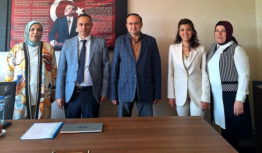 Ankara’da Birlik Derneği’nden eğitimci hemşehrilerle buluşma