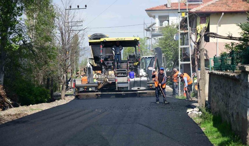 Kahramankazan’da asfalt çalışmaları Ahi Mahallesi'ne ulaştı