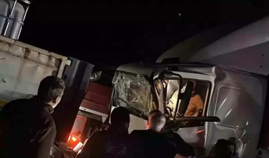 Kızılcahamam’da zincirleme tır kazası: Yol trafiğe kapandı