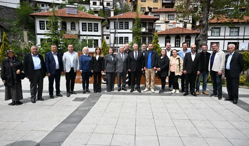 Mansur Yavaş’tan İpek Yolu çıkarması
