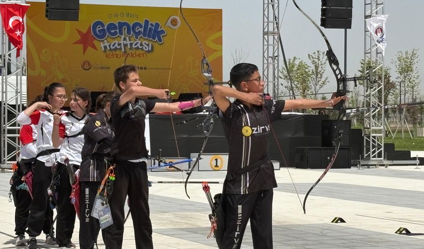 Sincan Park’ta nefes kesen okçuluk turnuvası!