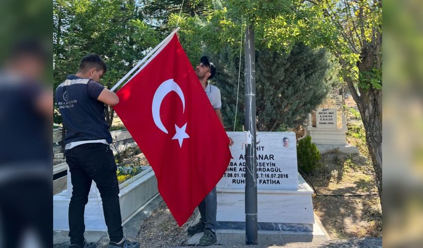 Kahramankazan’da şehitliklere vefa dokunuşu