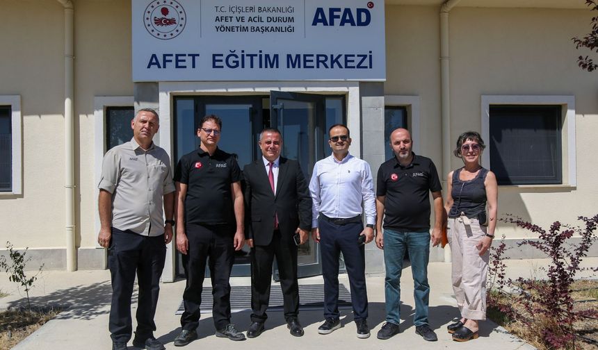 Etimesgut Belediyesi’nden AFAD’a ziyaret: Afet eğitimi iş birliği güçleniyor