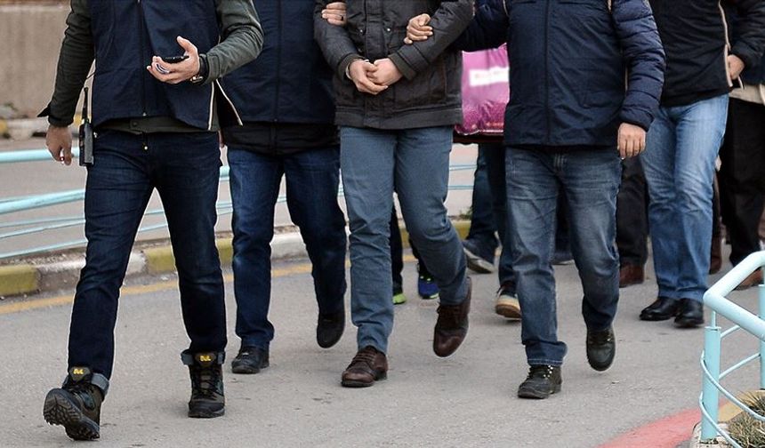 Ankara dahil 14 ilde FETÖ operasyonu: 16 kişi gözaltına alındı!