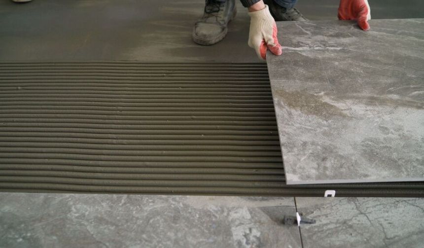 Büyük Ebat Seramikler İçin En İyi Yapıştırıcı Hangisi?