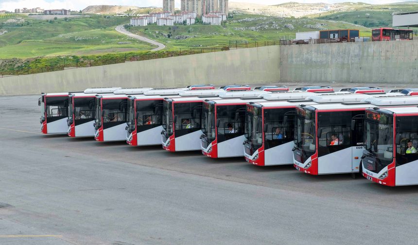 Ankara’da Toplu Taşımaya Dev Takviye: EGO Filosundaki Otobüs Sayısı 1979’a Ulaştı