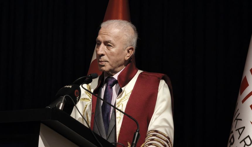 Rektör Bostancı:"Öğrenmek yalnızca mekanlar, sıralar ve kadrolardan ibaret değildir"