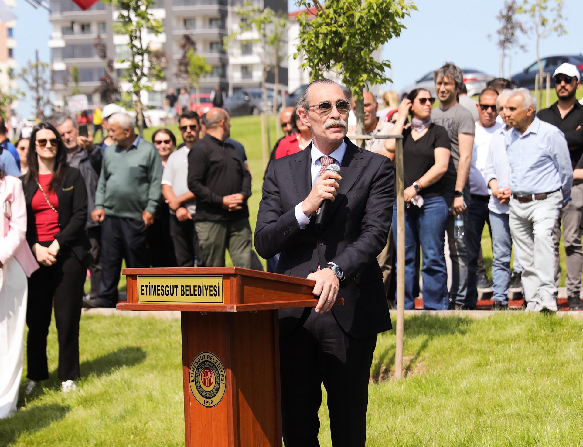 Etimesgut’ta Yaşar Kemal Parkı Açıldı 2