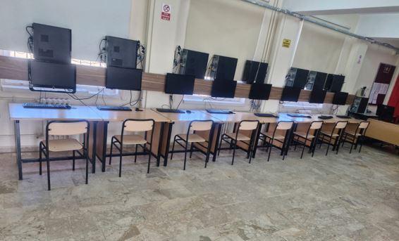Hurda Değil Geleceğe Yatırım Eğitim Için Akyurt'ta Bilgisayarlar Yeniden Hayat Buldu (4)