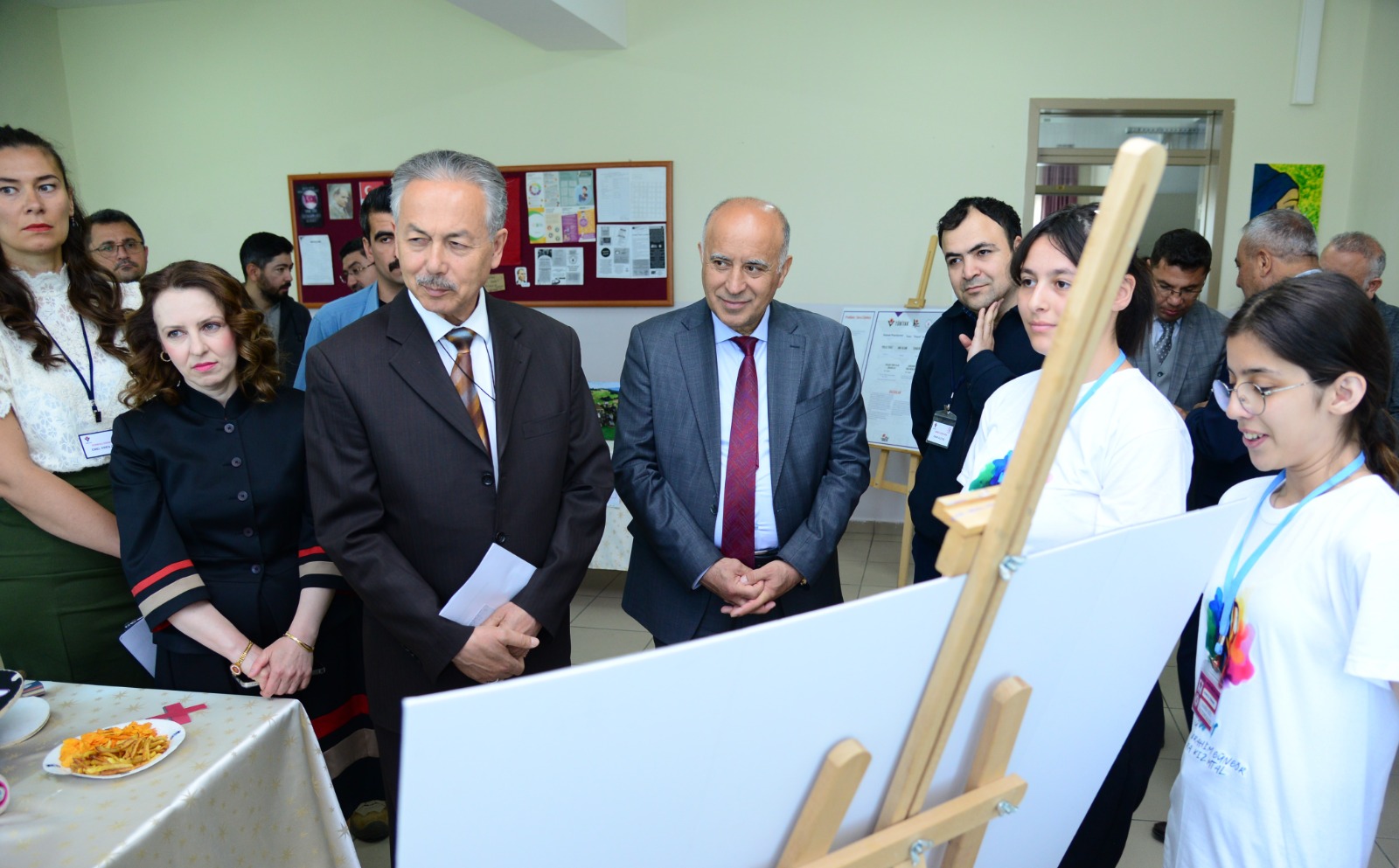 Öğrenci̇leri̇n Bi̇li̇m Fuari Festi̇vali̇ Heyecani 4