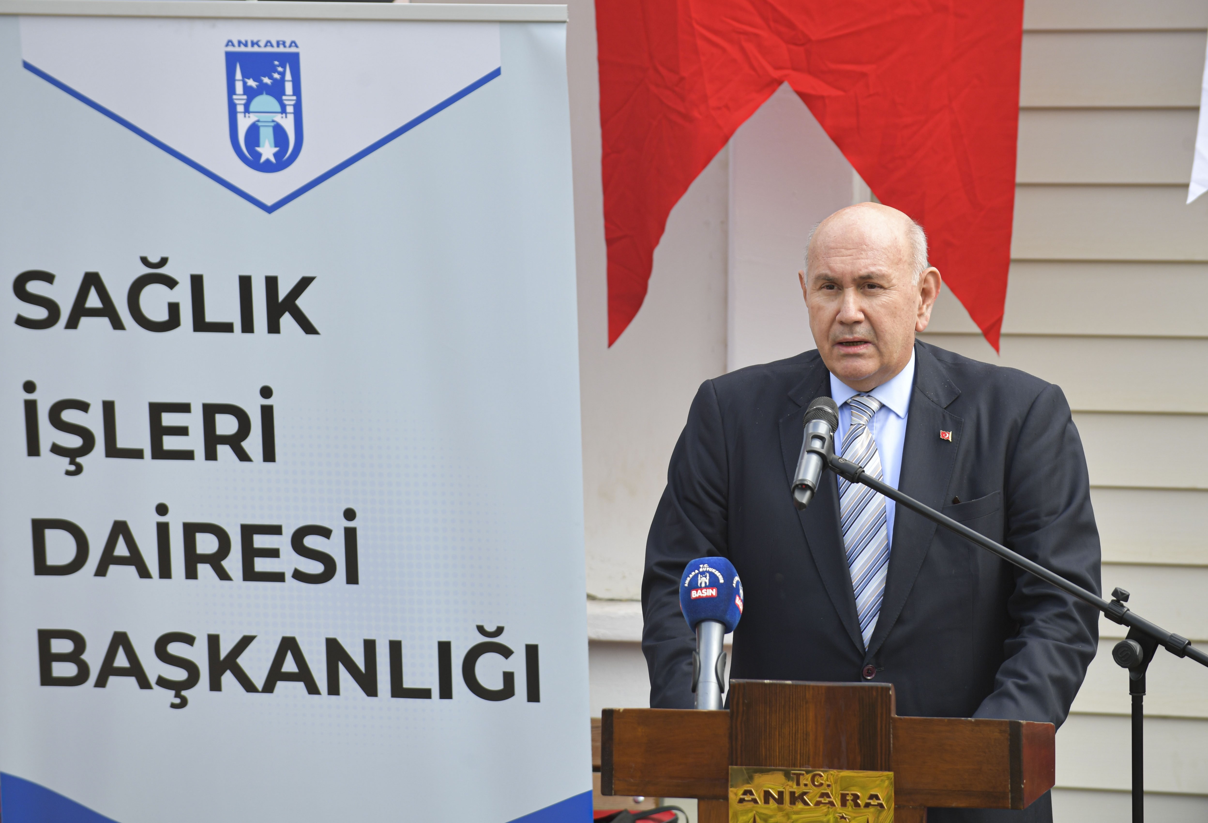 Reşit Serhat Taşkınsu