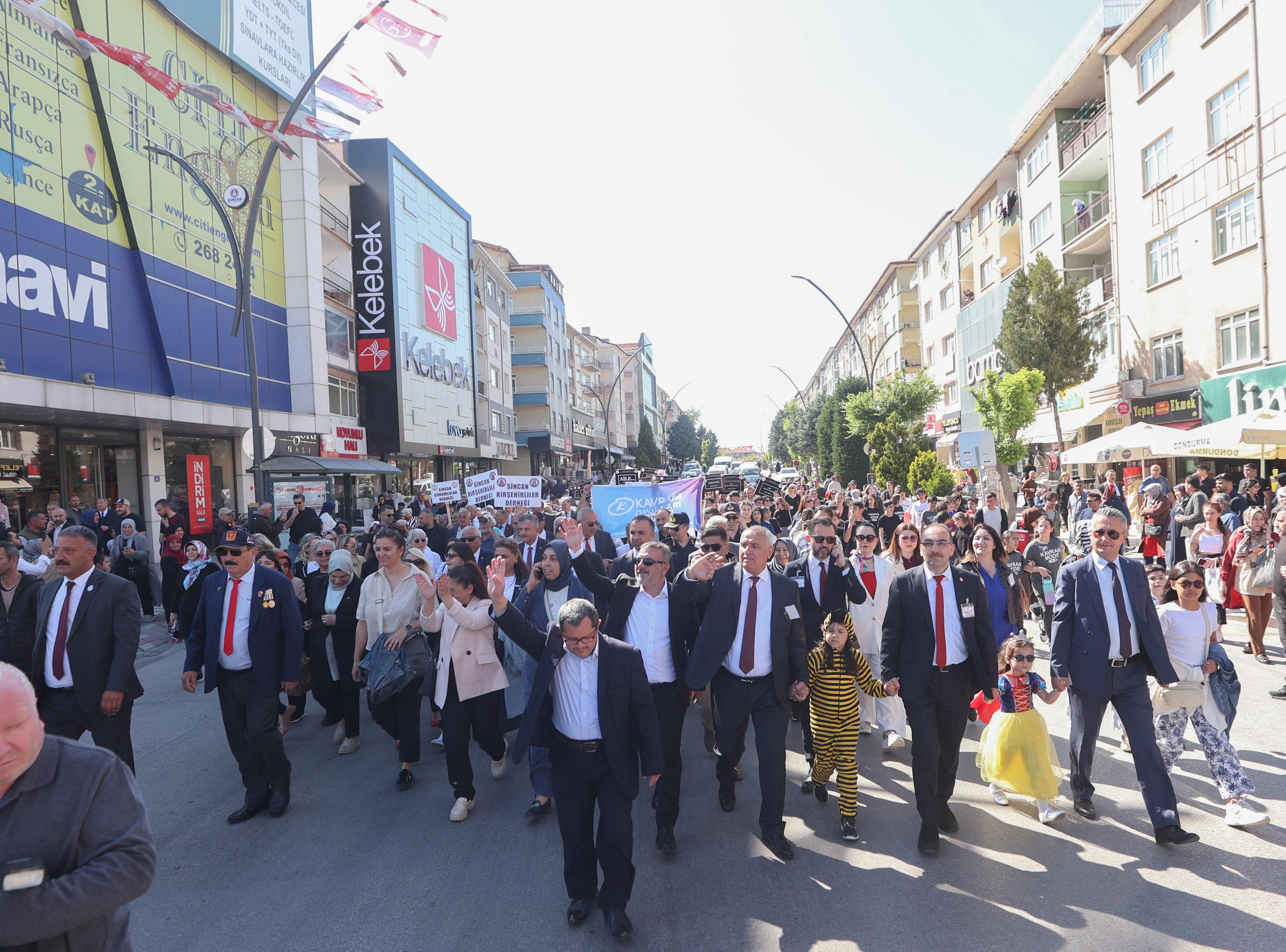 Sincan’da Aile Yılına Özel Yürüyüş Gerçekleştirildi