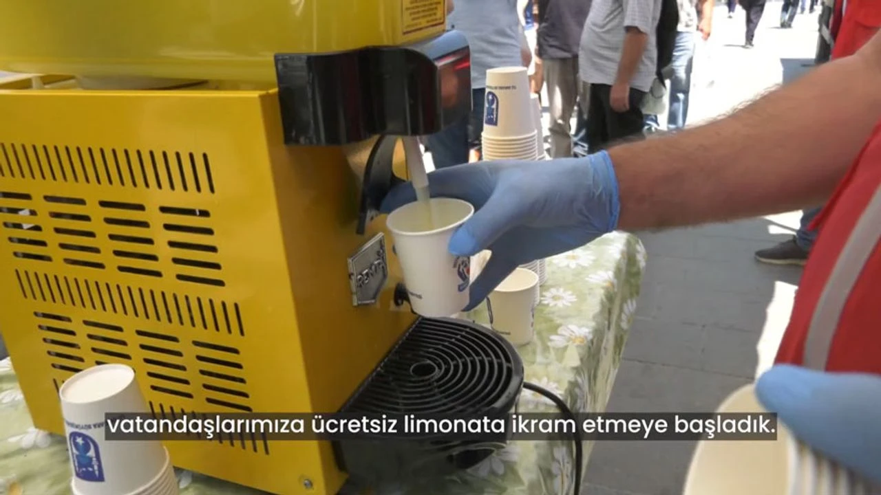 Ankara Buyuksehir Belediyesinden Ucretsiz Limonata