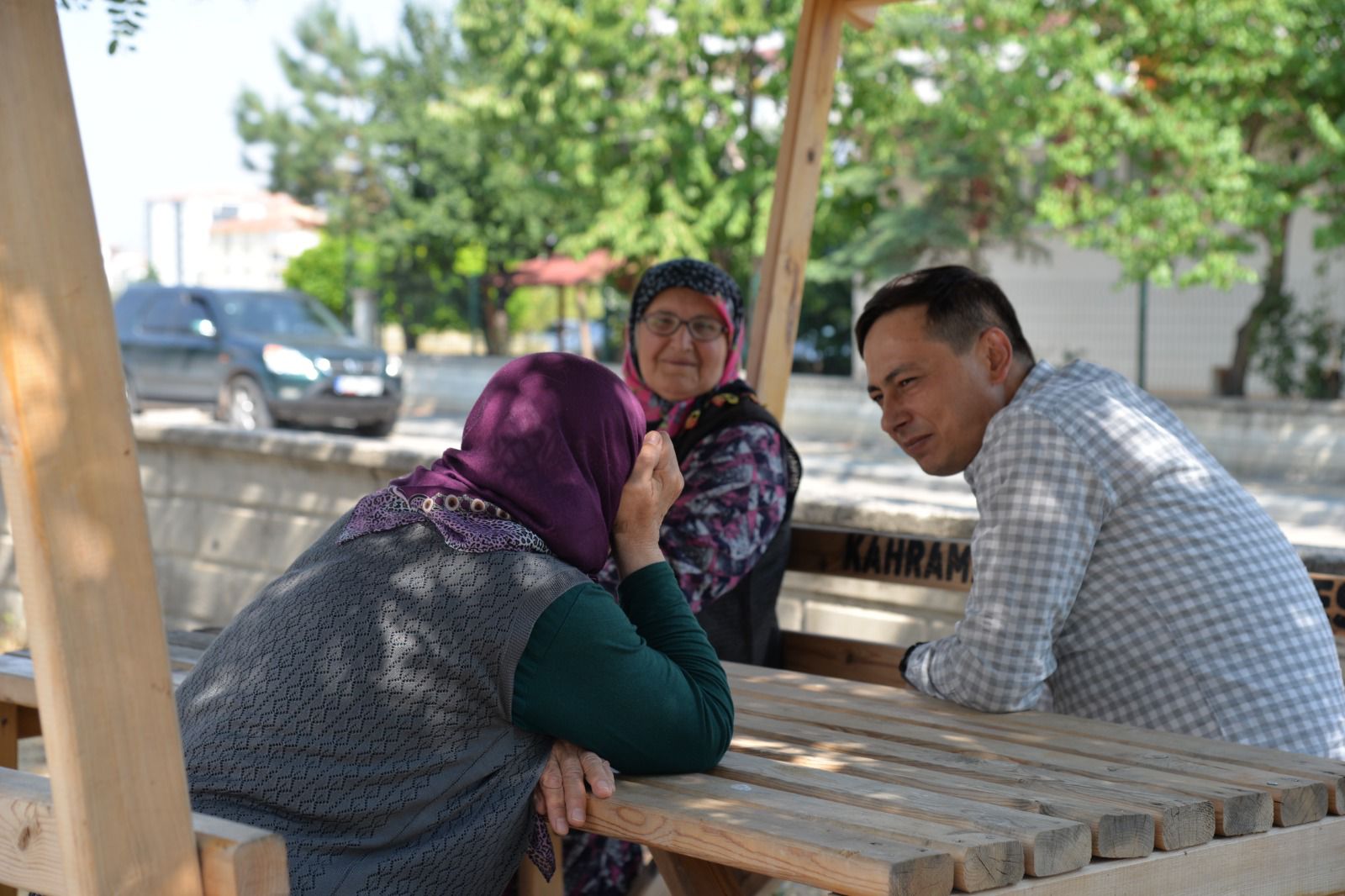 İhti̇yaç Sahi̇pleri̇ni̇n Yüzleri̇ Gülüyor (4)