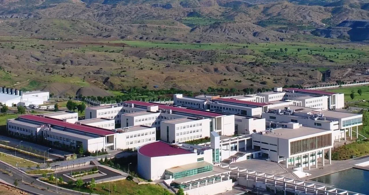 Bir Kisi Bile Tercih Etmedi Bu Universitede En Gozde Bolumler Bos Kaldi 3244325 202508261433 1