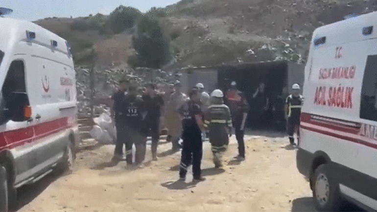 Elazığ’da korkutan göçük!