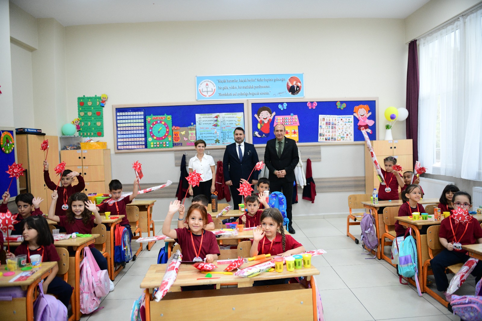 Başkan Çirpanoğlundan Eği̇ti̇me Anlamli Destek (5)