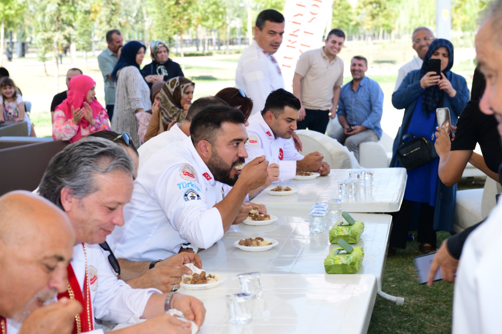 Kahramankazan Uluslararasi Kavurma Ve Gastronomi̇ Festi̇vali̇ Görkemli̇ Şeki̇lde Tamamlandi (5)