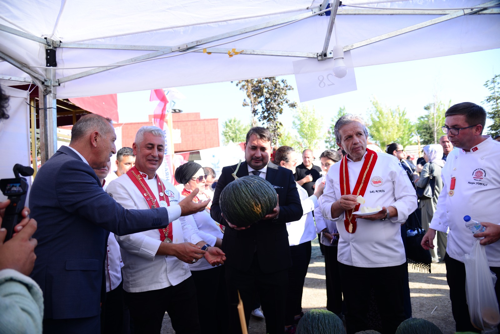 Kahramankazan Uluslararasi Kavurma Ve Gastronomi̇ Festi̇vali̇ Görkemli̇ Şeki̇lde Tamamlandi (7)