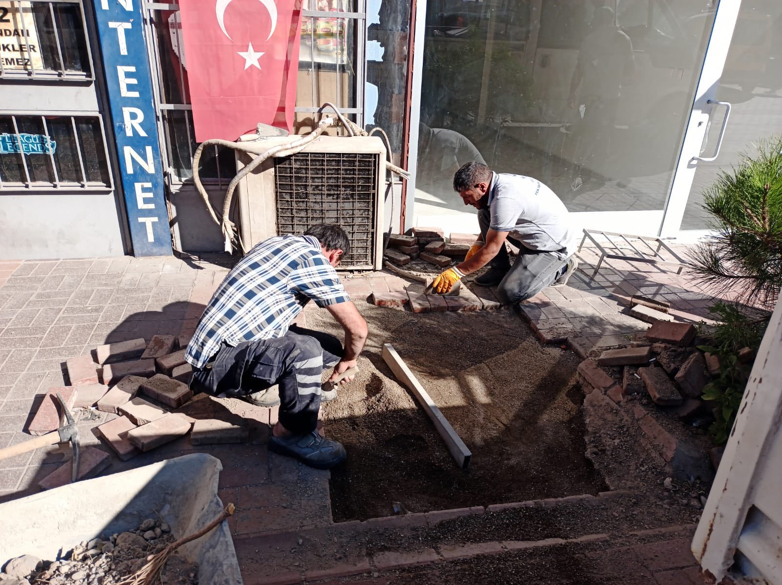 Mahallelerde Yoğun Mesai̇ (7)