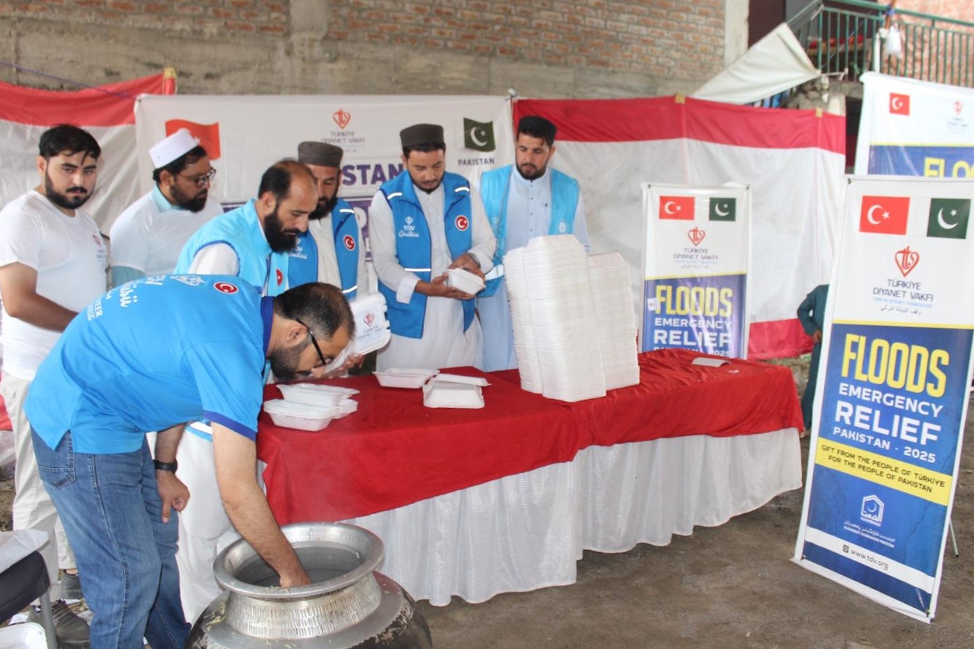 T D V Pakistan Yardım4