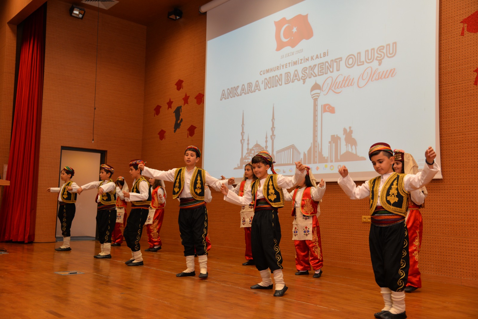 Atatürkün Emaneti̇ Emi̇n Ellerde (3)