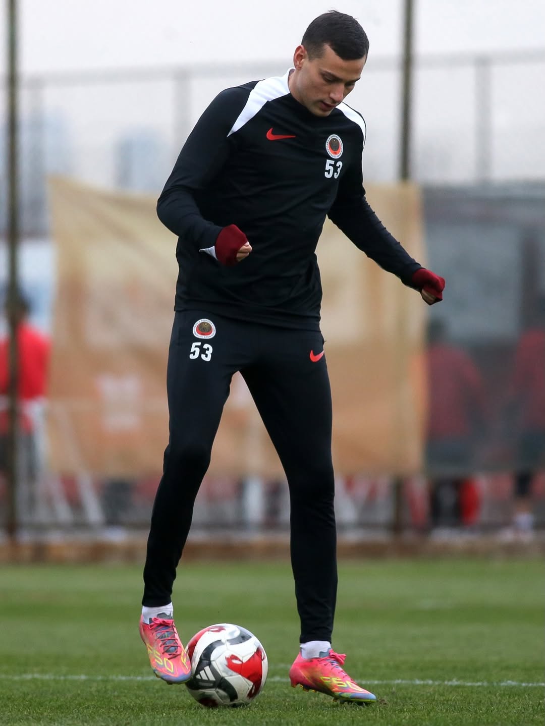 🔴⚫️Fatih Karagümrük Maçı Hazırlıklarımız Sürüyor.⚡️#Cumhuriyetinparlayanyıldızı • #Kırmızıkarag (2)