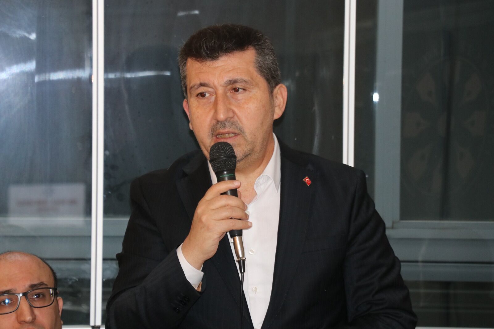 2A553Bee 542F 4Bfa 8F50 A6Fadc8B2B9B