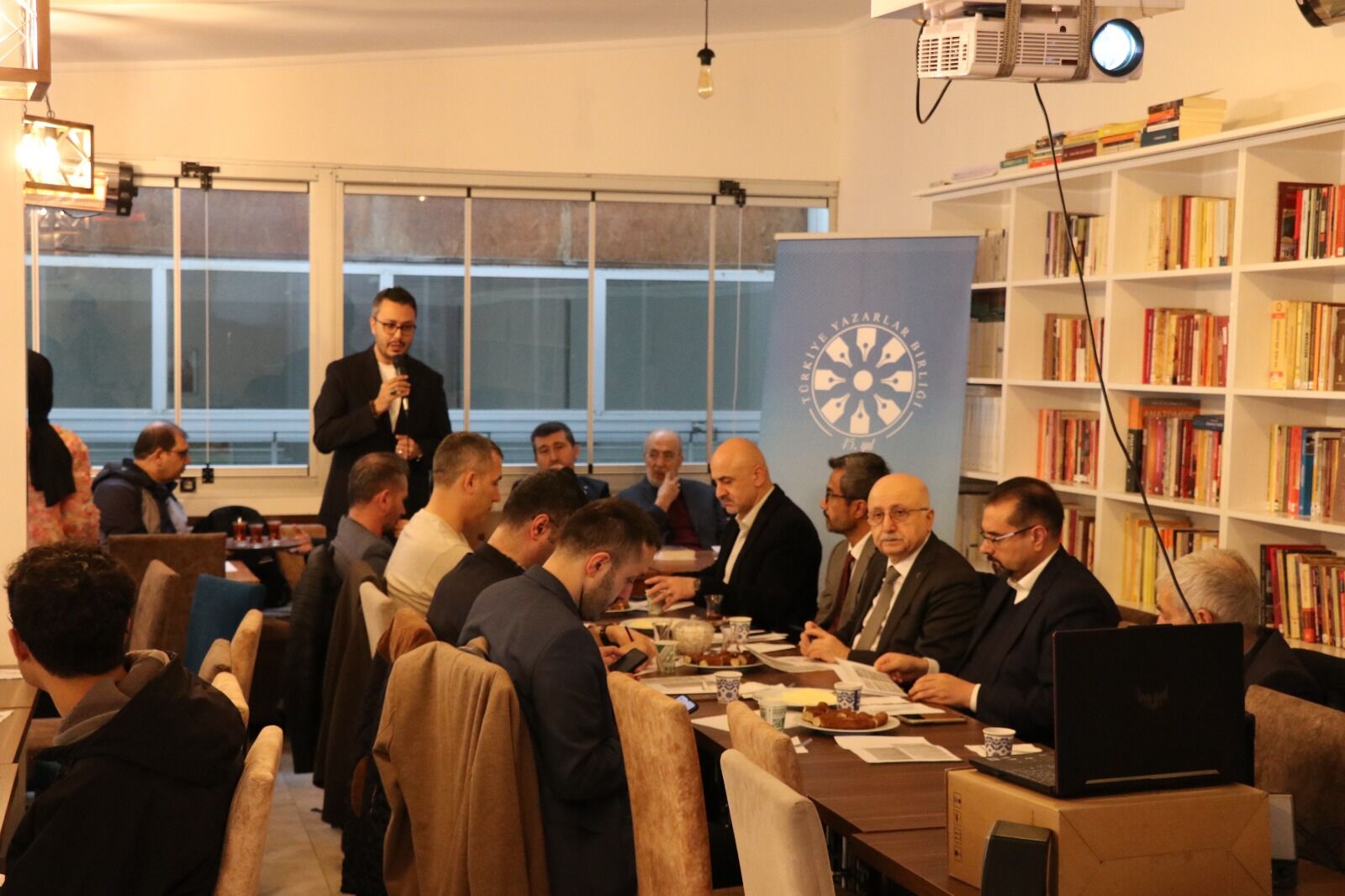 4A6C7Eeb 453F 40E3 9D64 34808Ea65B4D