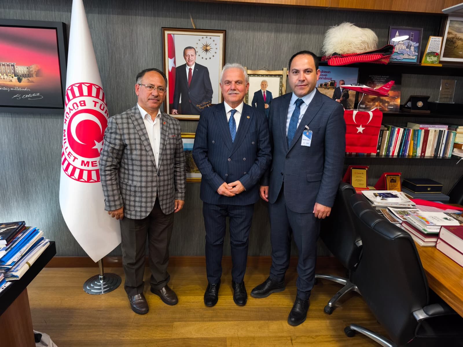 Nazim Elmas Gazeteciler