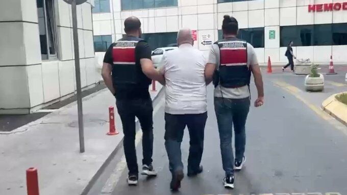 Kendilerini MİT Mensubu Olarak Tanıtan Dolandırıcılık Çetesine Operasyon Düzenlendi