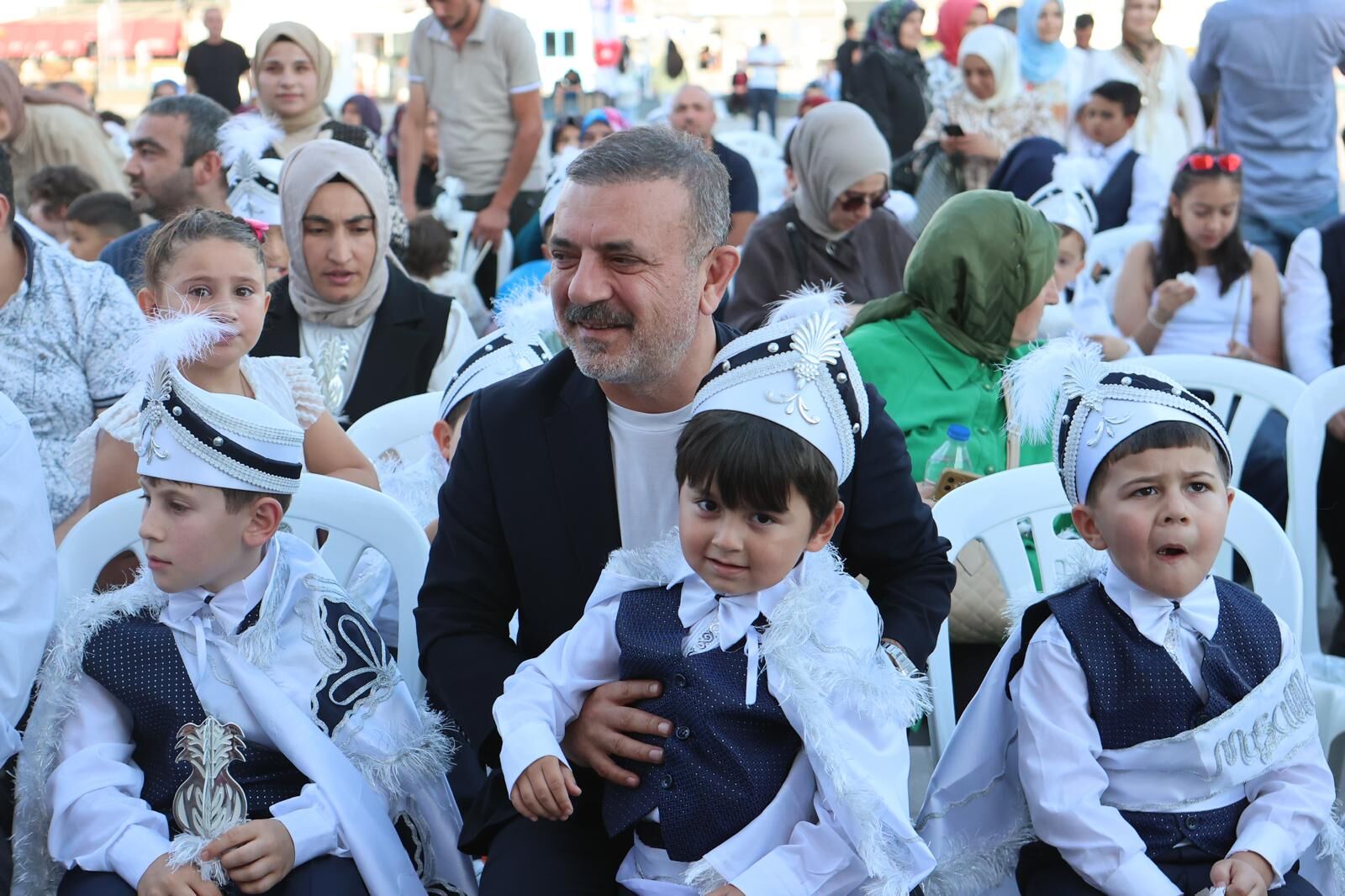 SİNCAN BELEDİYESİ’NDEN 5. GELENEKSEL TOPLU SÜNNET ŞÖLENİ YAPILDI