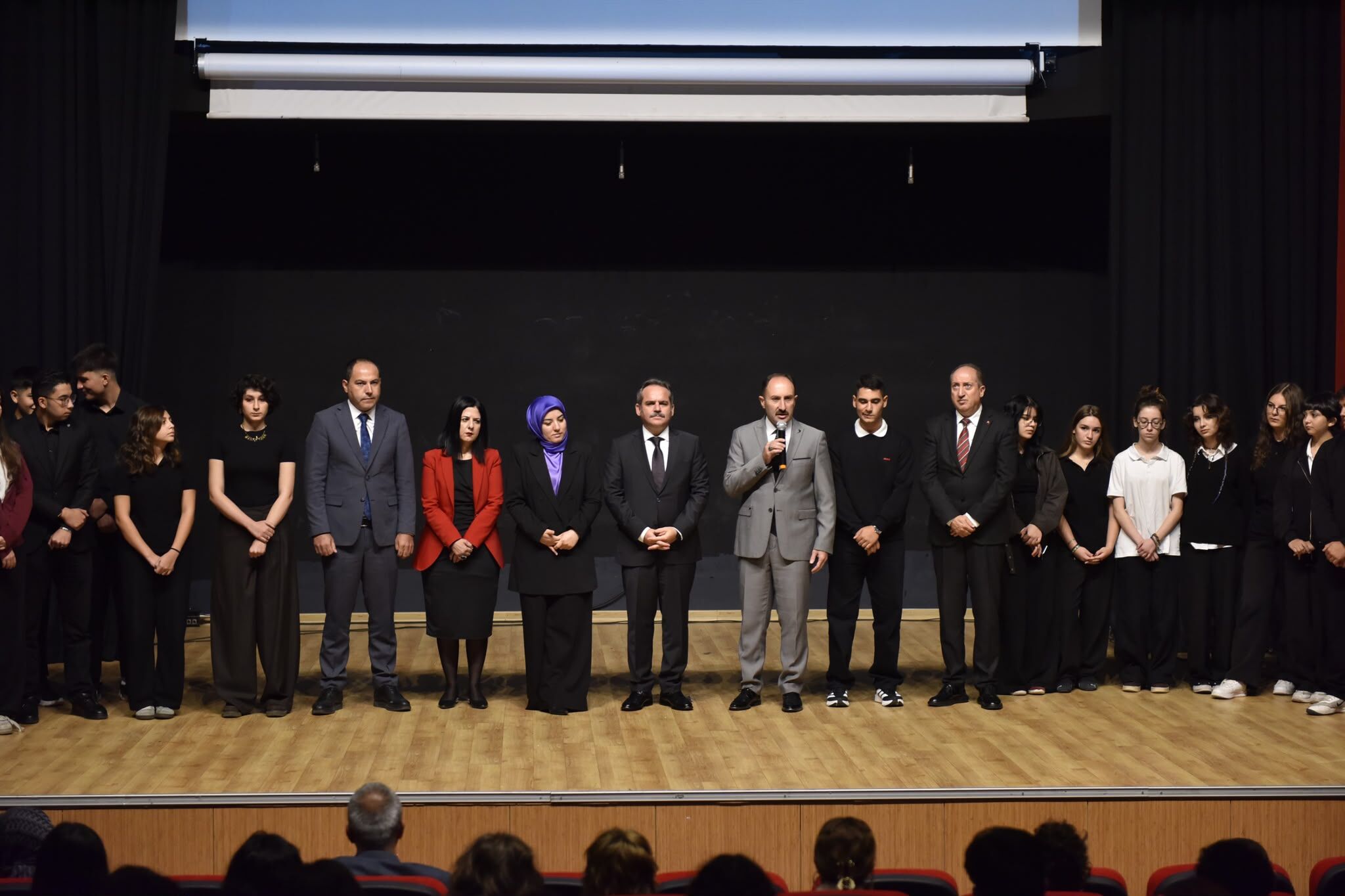 "Mamak Şehitleriyle Yaşıyor": Şahit Belgeseli Tüm Okullarda Aynı Anda Ekrandaydı